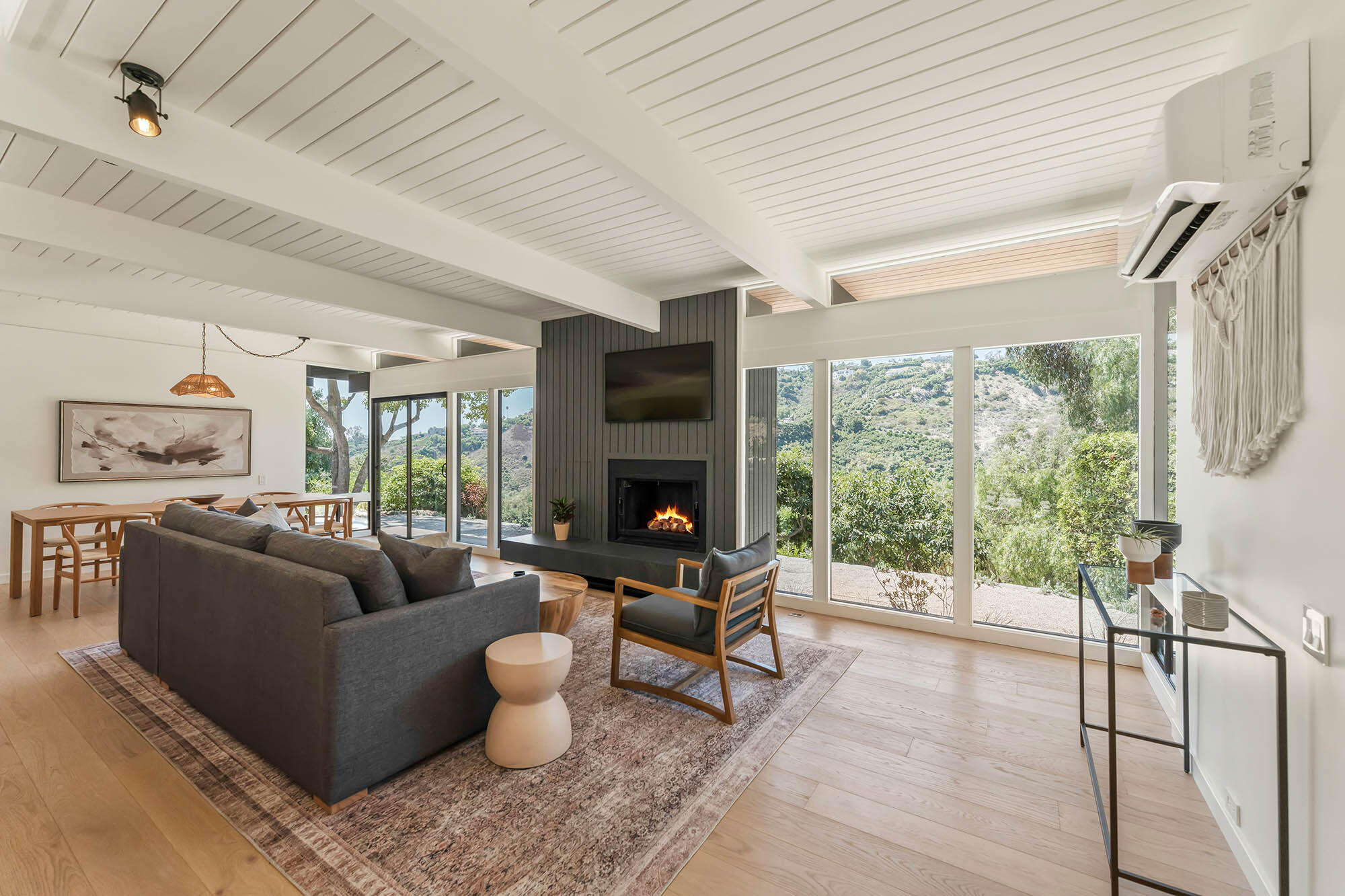 165 Canon View Road Santa Barbara, CA 93108 - Photo 4 of 59 Living room views - 165 Canon View Rd