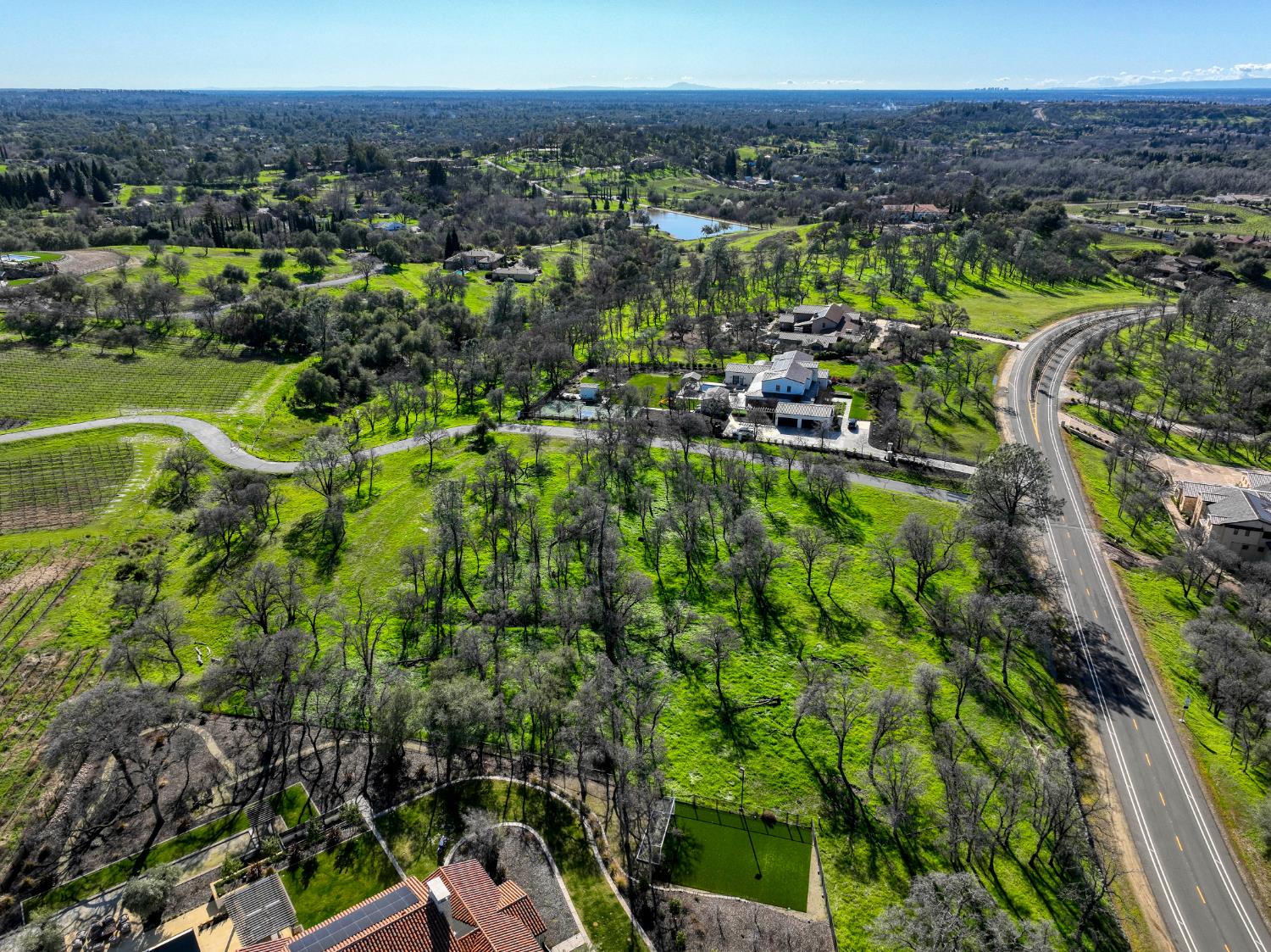 6806 Rutherford Canyon Road Loomis, CA 95650 - Photo 16 of 36 a view of a city