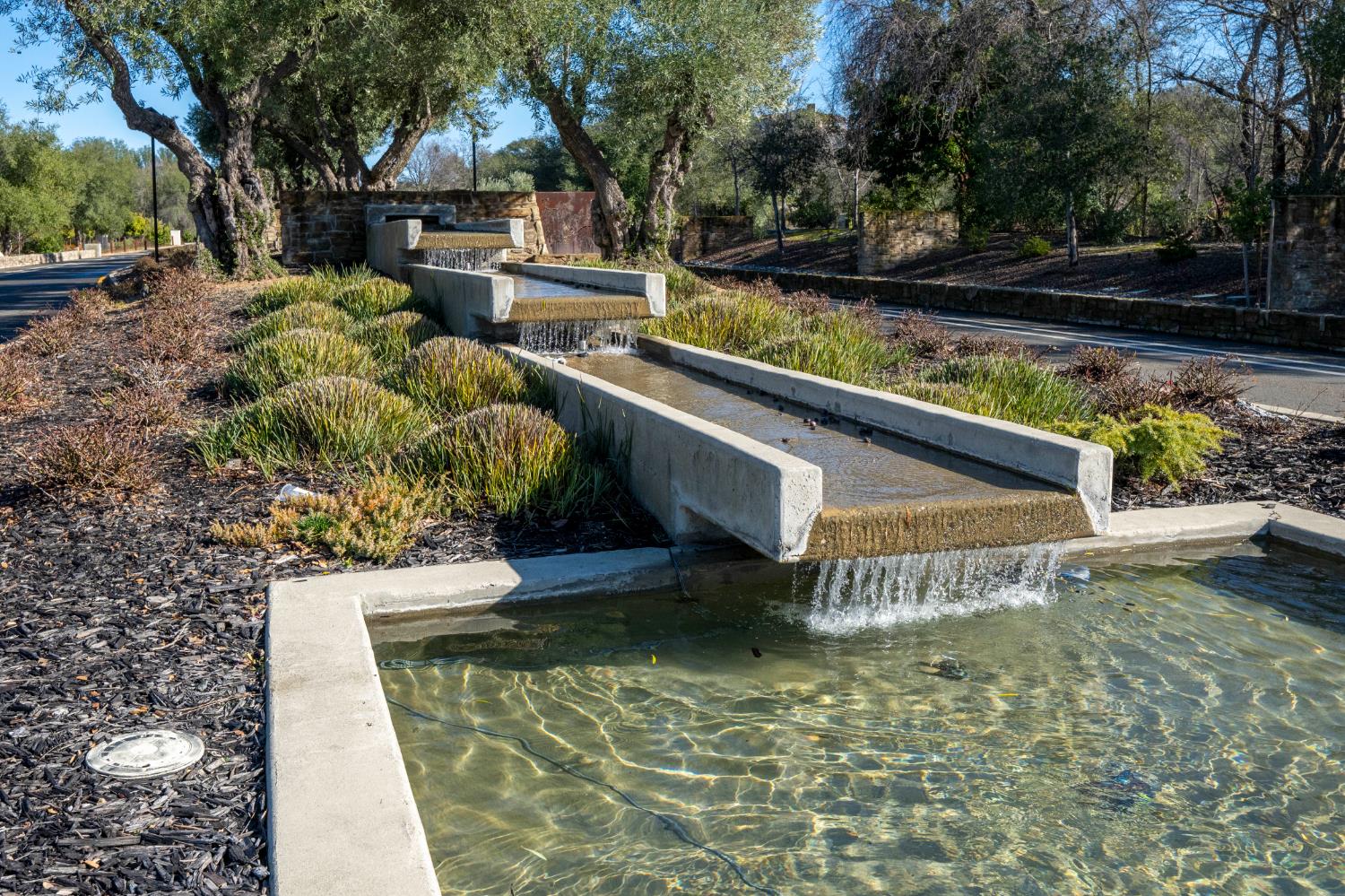 6806 Rutherford Canyon Road Loomis, CA 95650 - Photo 9 of 36 a view of a house with pool and sitting area