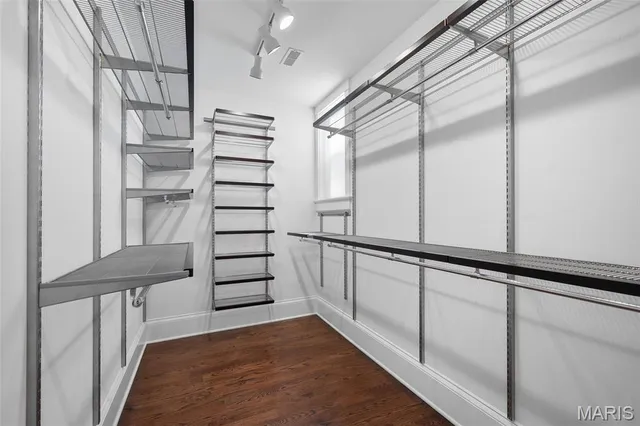 $1,395,000 | 1 Southpoint Place, Washington, MO 63090