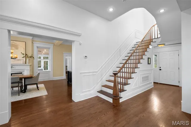 $1,395,000 | 1 Southpoint Place, Washington, MO 63090