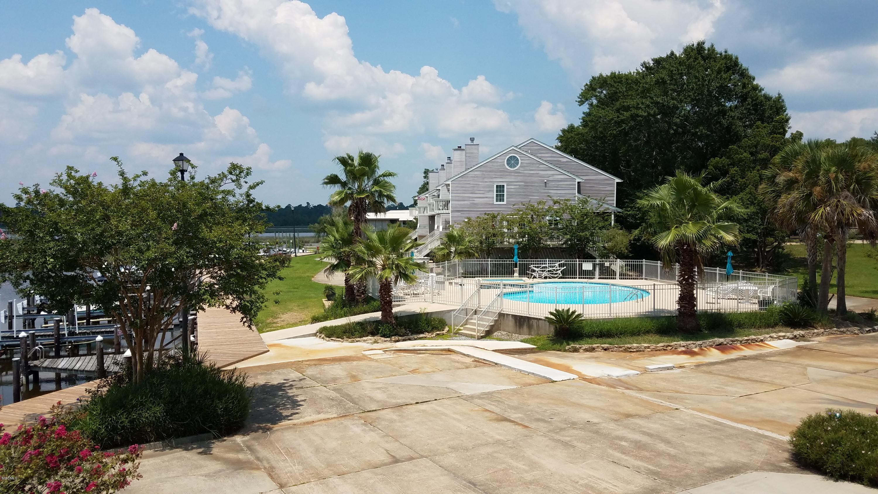 717 Bienville Boulevard, Unit B4 Ocean Springs, MS 39564 - Photo 22 of 24 PARKING