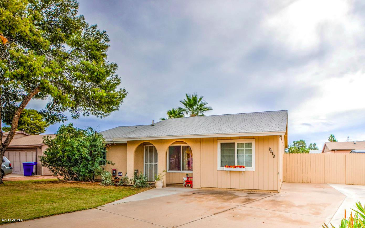 2519 West Vineyard Road Tempe, AZ 85282 - Photo 3 of 50 front-3