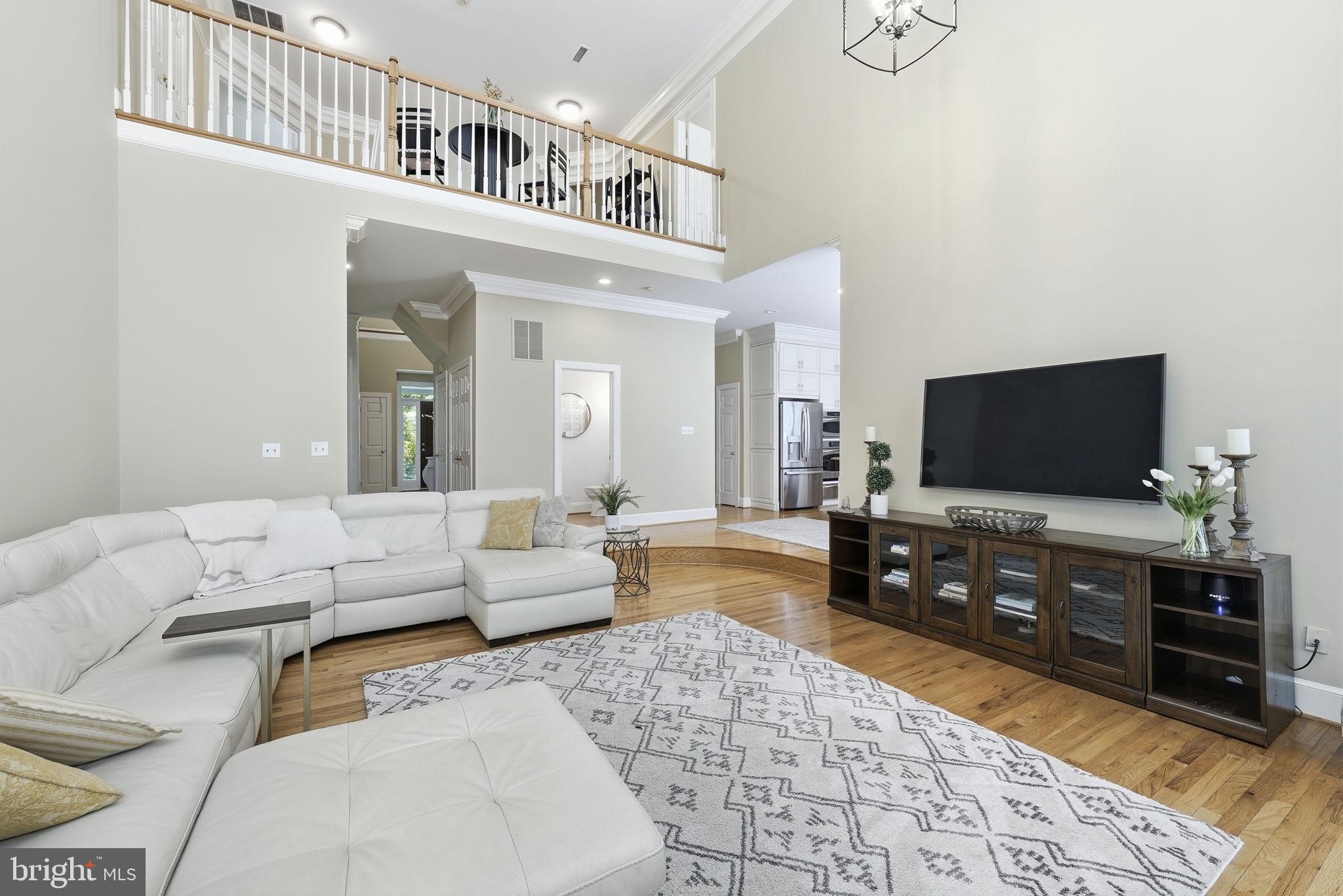12309 Blair Ridge Road Fairfax, VA 22033 - Photo 20 of 80 TWO STORY GREAT ROOM