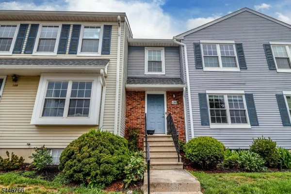 $459,900 | 136 Coburn Lane, Somerset, NJ 08873