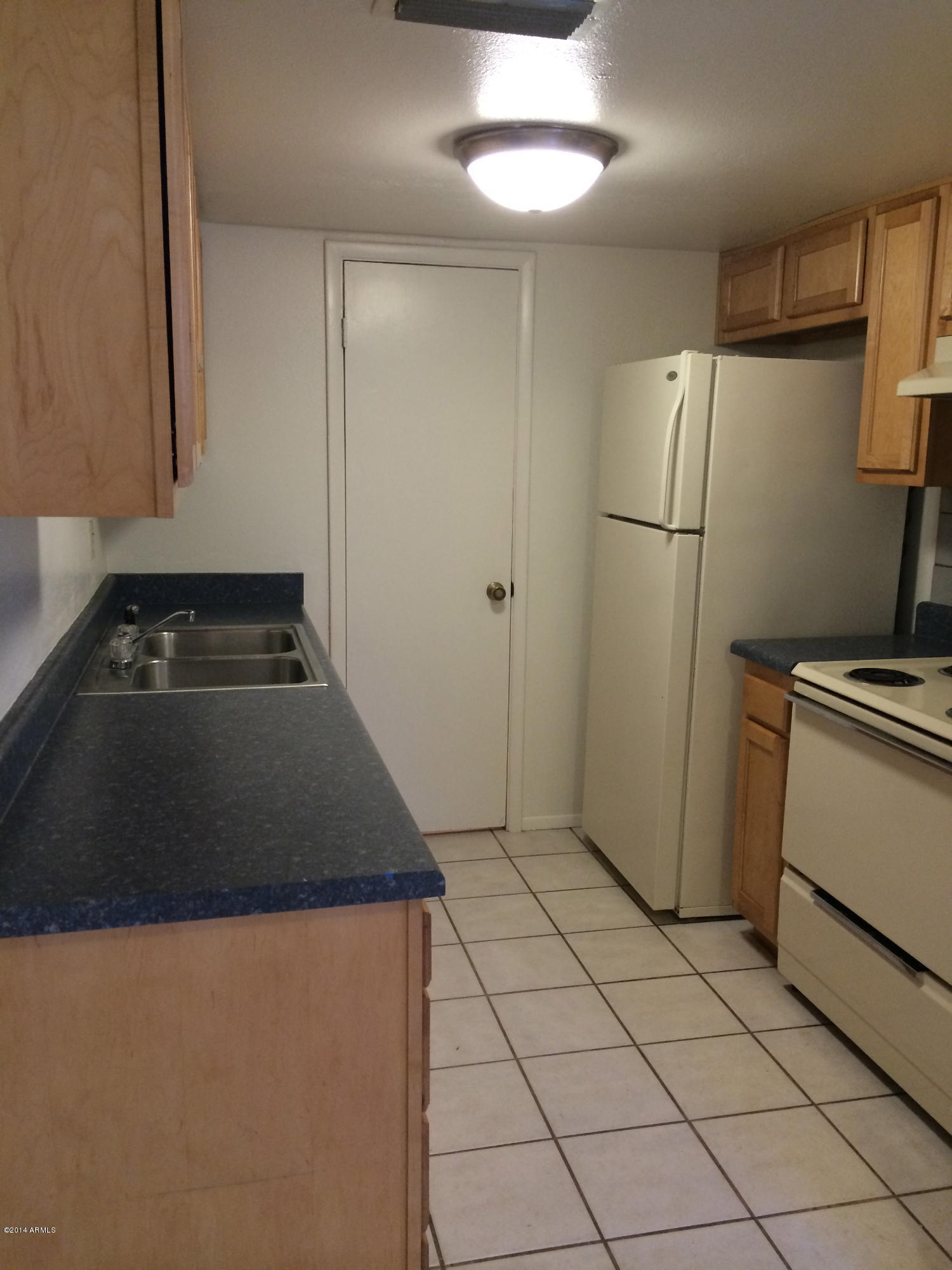 1004 East Redfield Road Tempe, AZ 85283 - Photo 5 of 17 IMG_3568