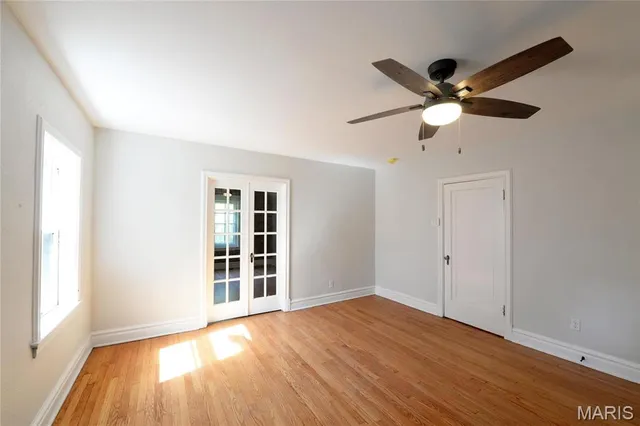 $2,595 | 7342 Carleton Avenue, University City, MO 63130