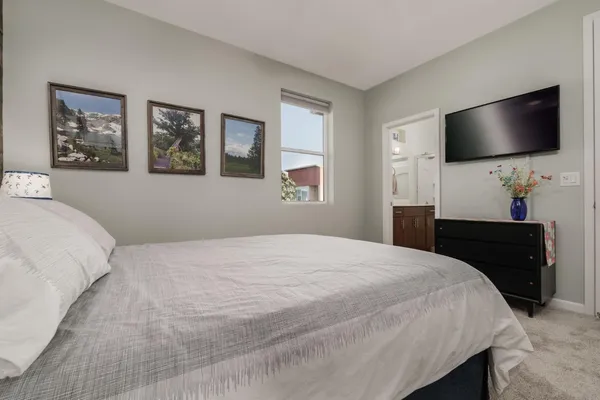 $490,000 | 796 Carbon Court, West Sacramento, CA 95691