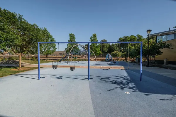 $490,000 | 796 Carbon Court, West Sacramento, CA 95691
