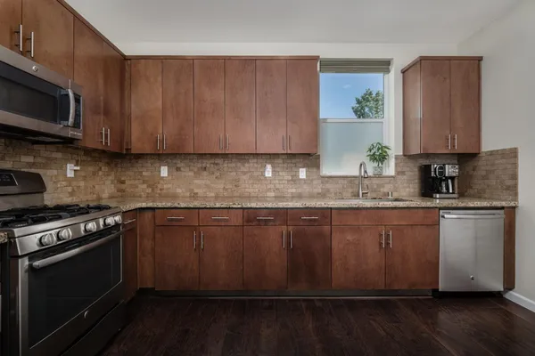 $490,000 | 796 Carbon Court, West Sacramento, CA 95691