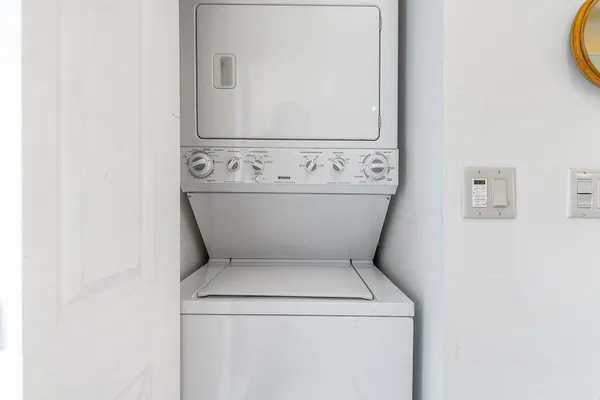 $3,690 | 842 Southeast 19th Avenue, Unit 103, Deerfield Beach, FL 33441