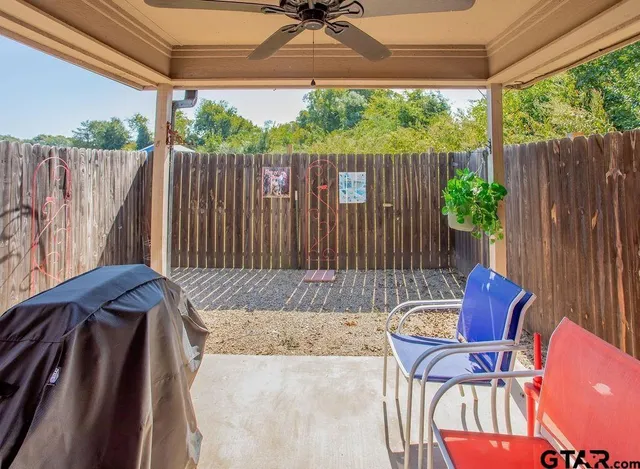 a view of outdoor space yard and patio