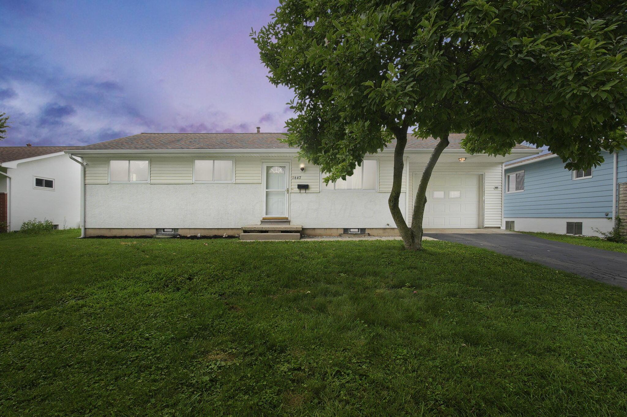 1647 Jackson Road Columbus, OH 43223 - Photo 1 of 30 1-web-or-mls-1647-jackson-rd
