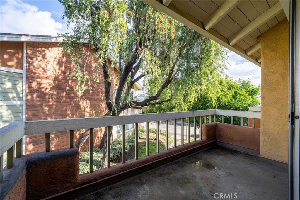 16040 Leffingwell Road, Unit 30 Whittier, CA 90603 - Photo 23 of 30 Balcony