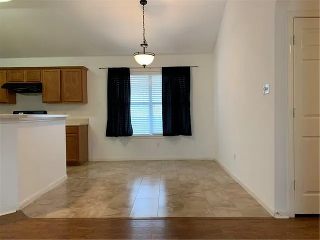 $2,495 | 5836 Lomita Verde Circle, Austin, TX 78749