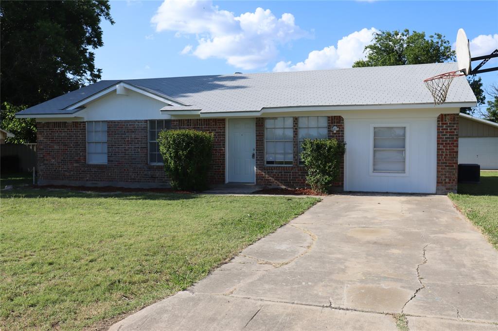 1223 Meadowbrook Street Ranger, TX 76470 - Photo 2 of 19