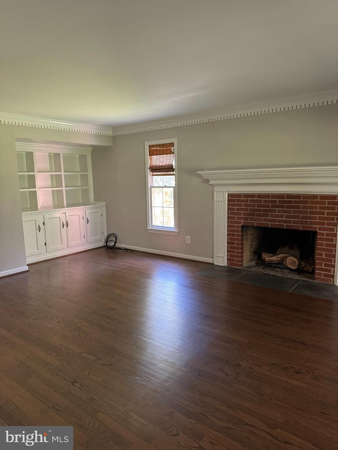 23210 Dover Road Middleburg, VA 20117 - Photo 8 of 27 Family Room