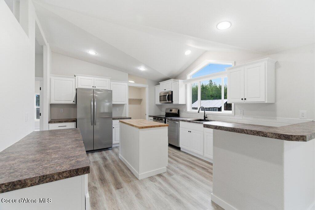 293 Sitting Bull Road Sandpoint, ID 83864 - Photo 10 of 49 031-293SittingBullRoadRoad-Sandpoint-ID-