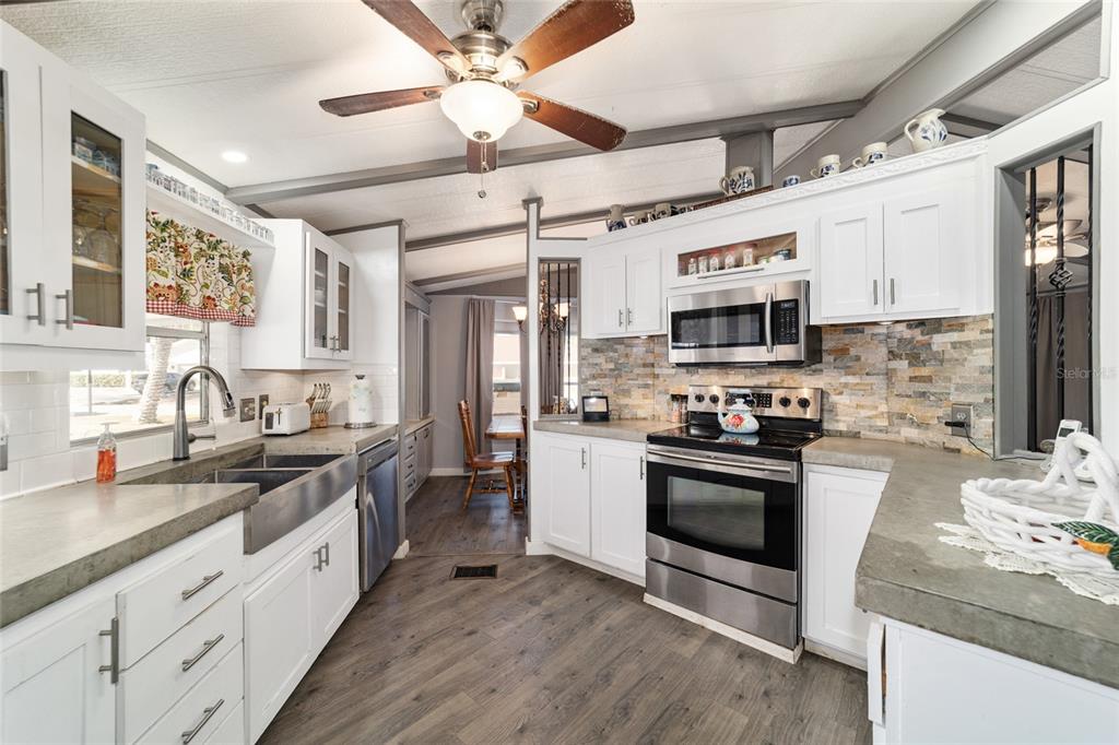 9529 Southwest 30th Terrace Ocala, FL 34476 - Photo 40 of 80