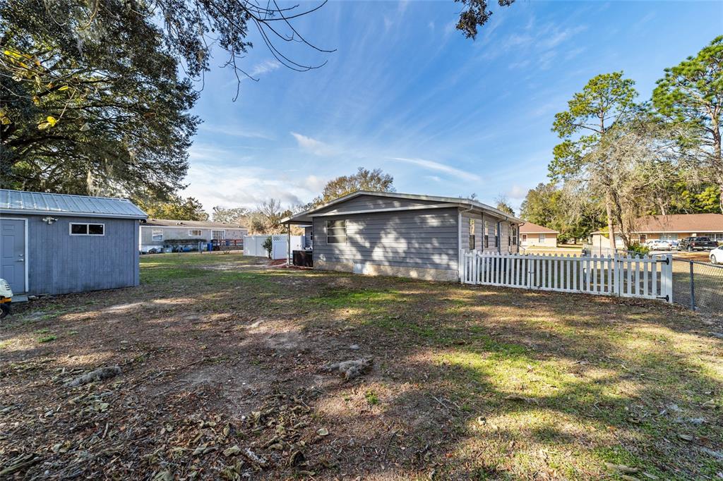 9529 Southwest 30th Terrace Ocala, FL 34476 - Photo 8 of 80