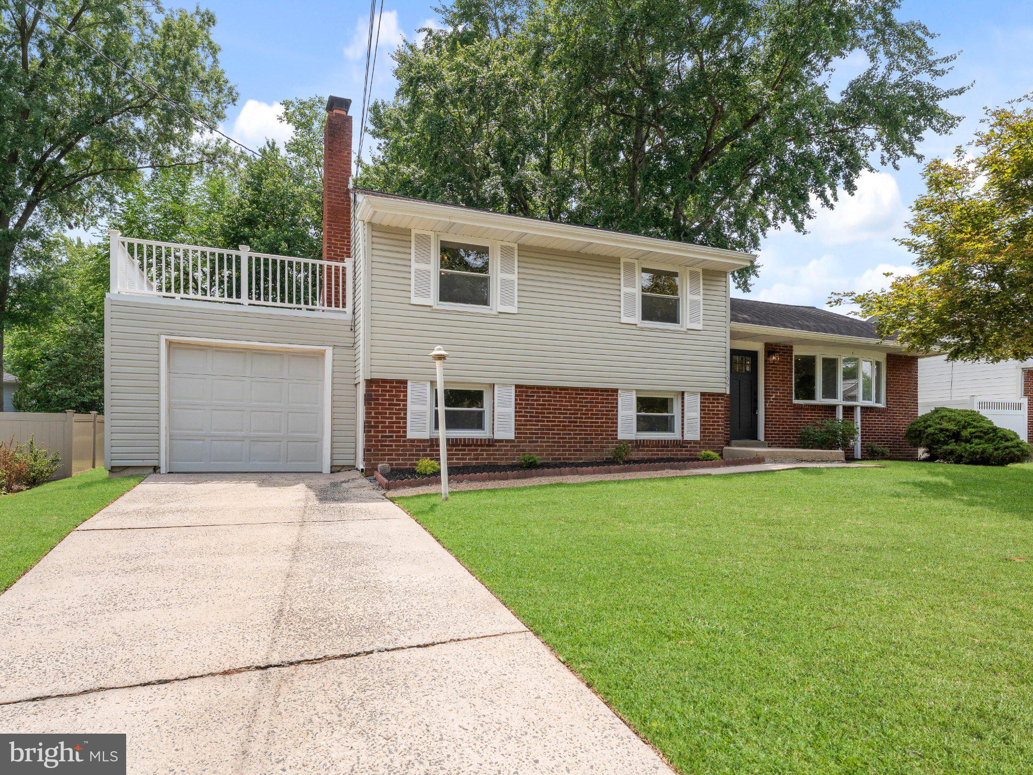 406 Yorkshire Road Cherry Hill, NJ 08034 - Photo 3 of 46 Charming split-level home with greenery.