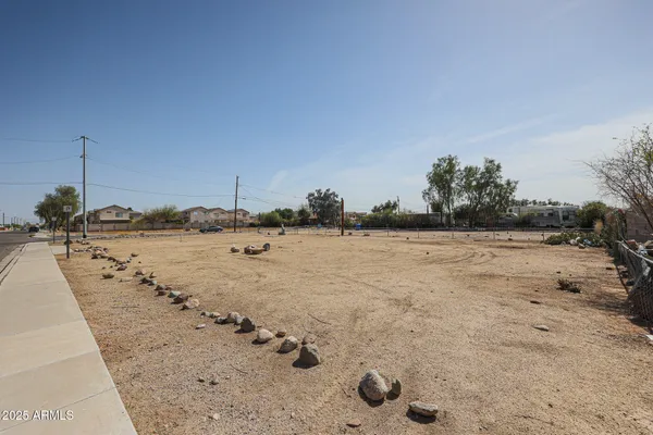$600,000 | 2971 West Foothill Drive, Unit 1, Phoenix, AZ 85027