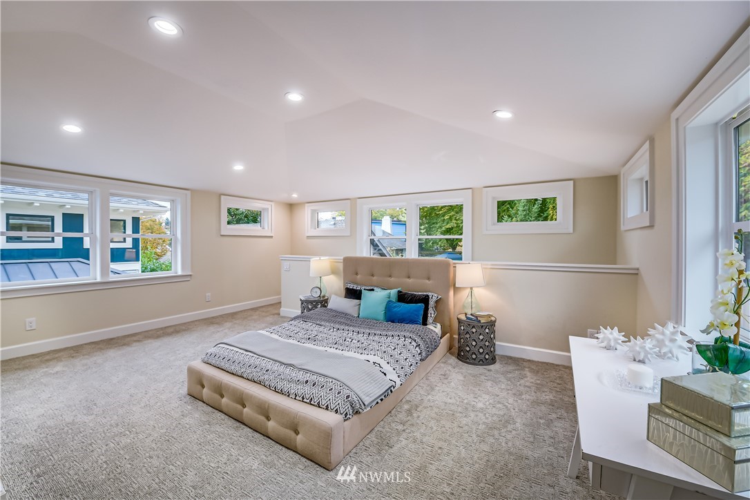 2447 4th Avenue West Seattle, WA 98119 - Photo 36 of 40