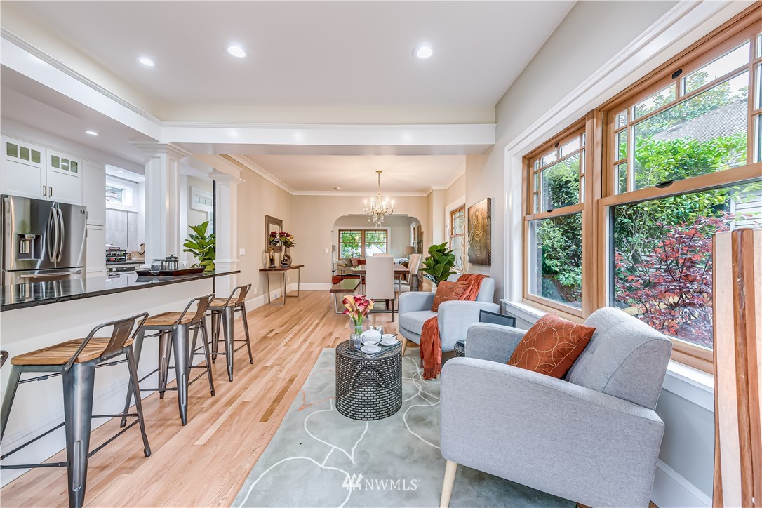 2447 4th Avenue West Seattle, WA 98119 - Photo 10 of 40