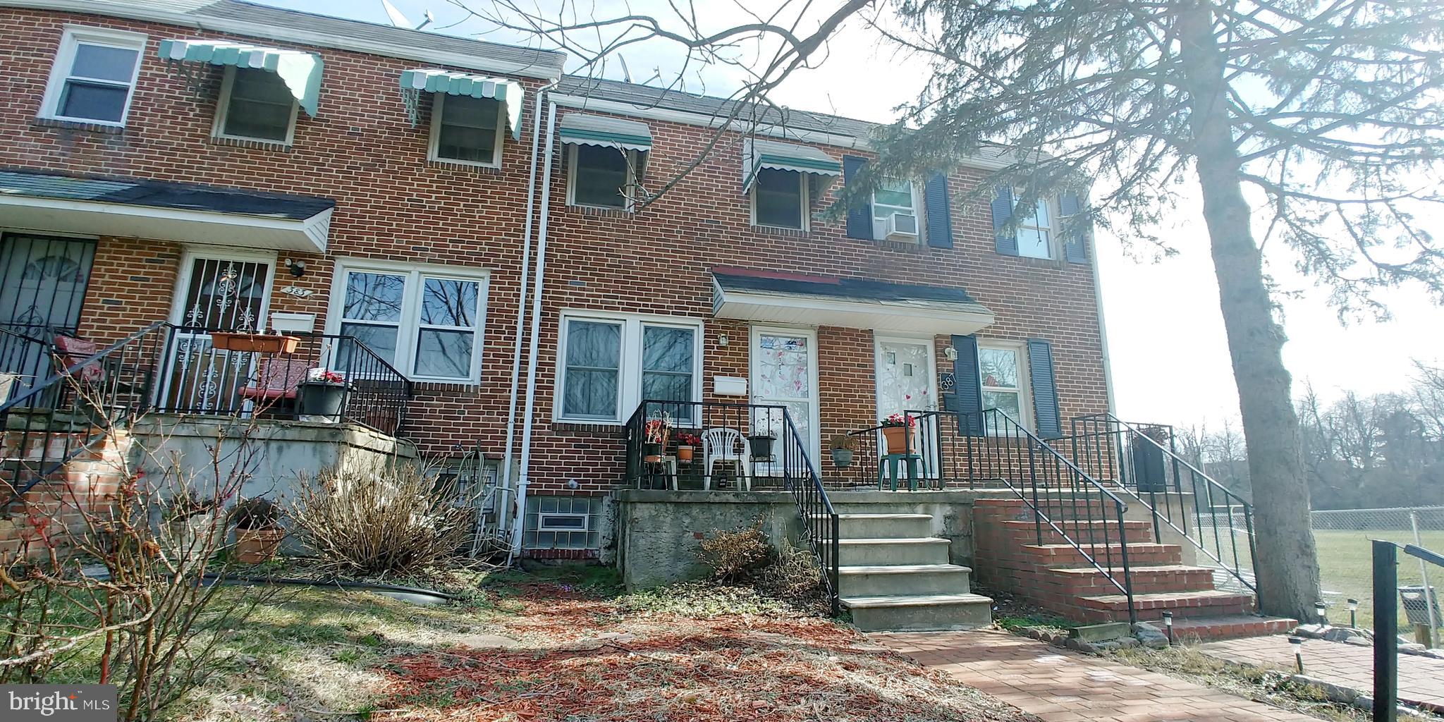 385 Marydell Road Baltimore, MD 21229 - Photo 2 of 29 Entrence