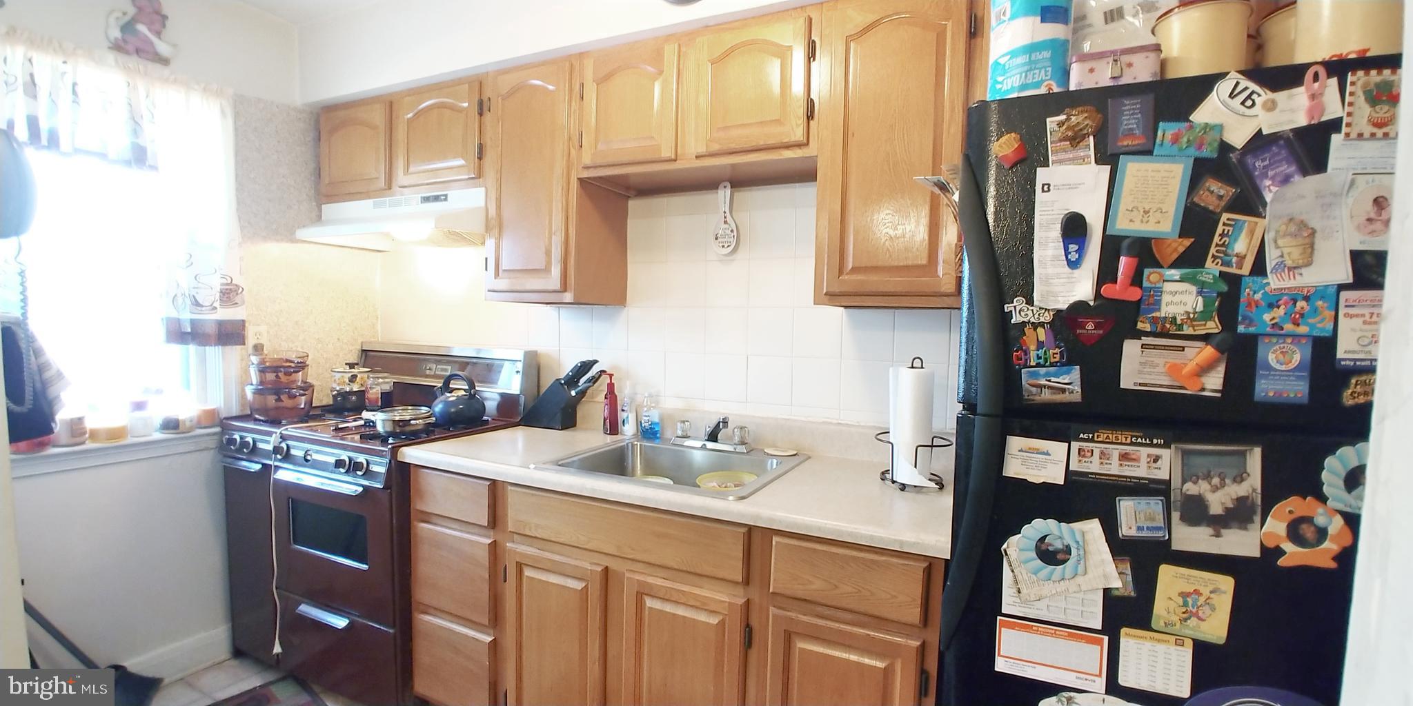 385 Marydell Road Baltimore, MD 21229 - Photo 11 of 29 Kitchen