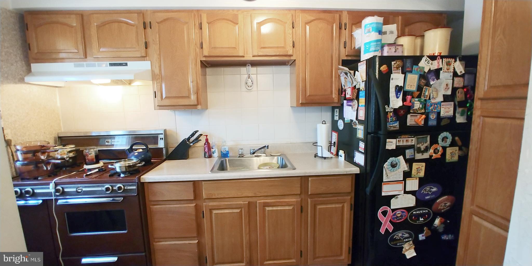 385 Marydell Road Baltimore, MD 21229 - Photo 12 of 29 Kitchen
