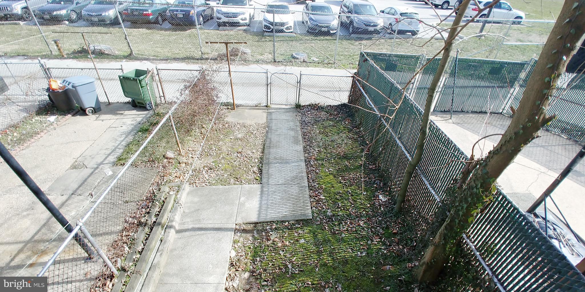 385 Marydell Road Baltimore, MD 21229 - Photo 26 of 29 Backyard