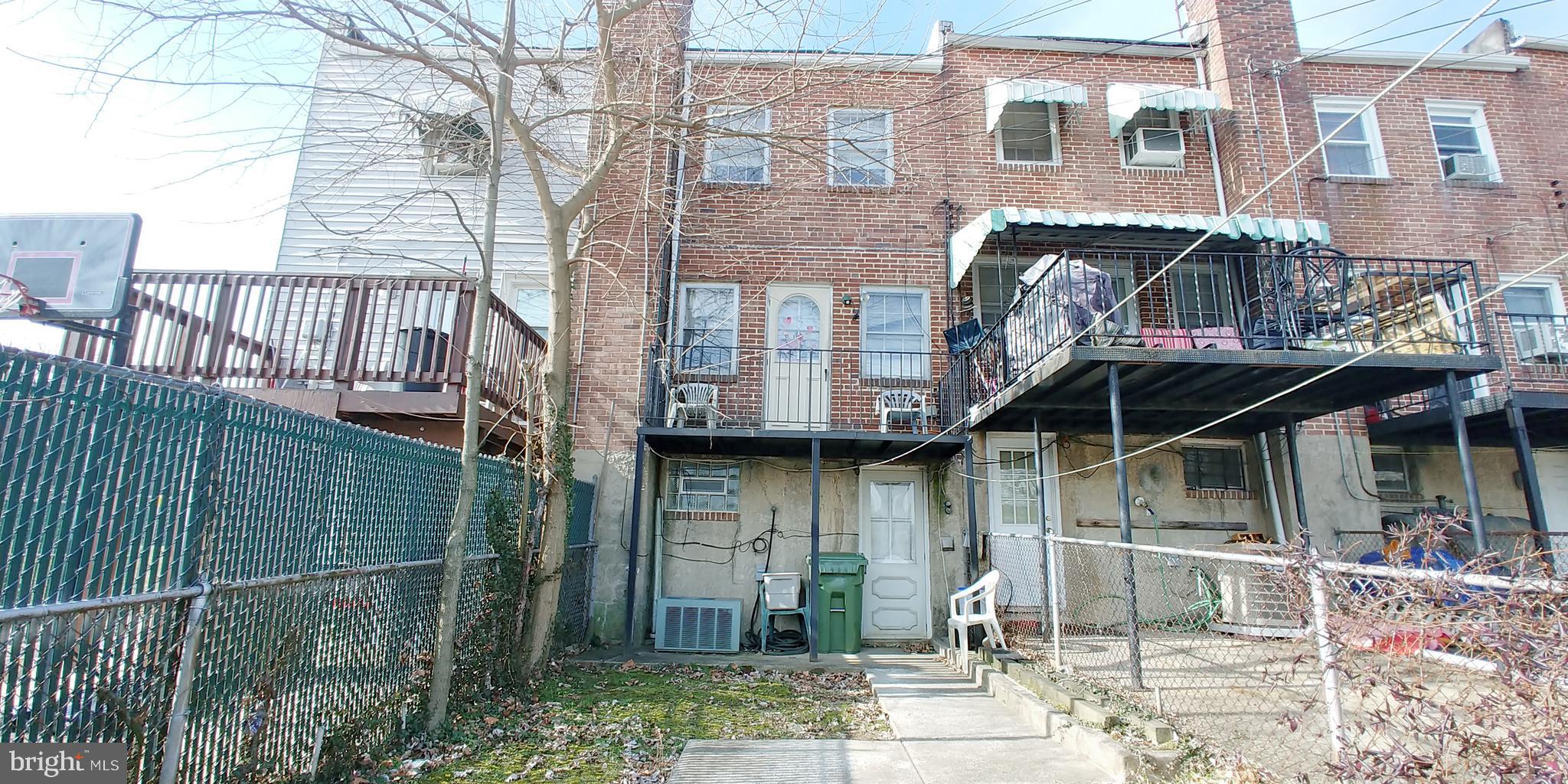 385 Marydell Road Baltimore, MD 21229 - Photo 28 of 29 Backyard