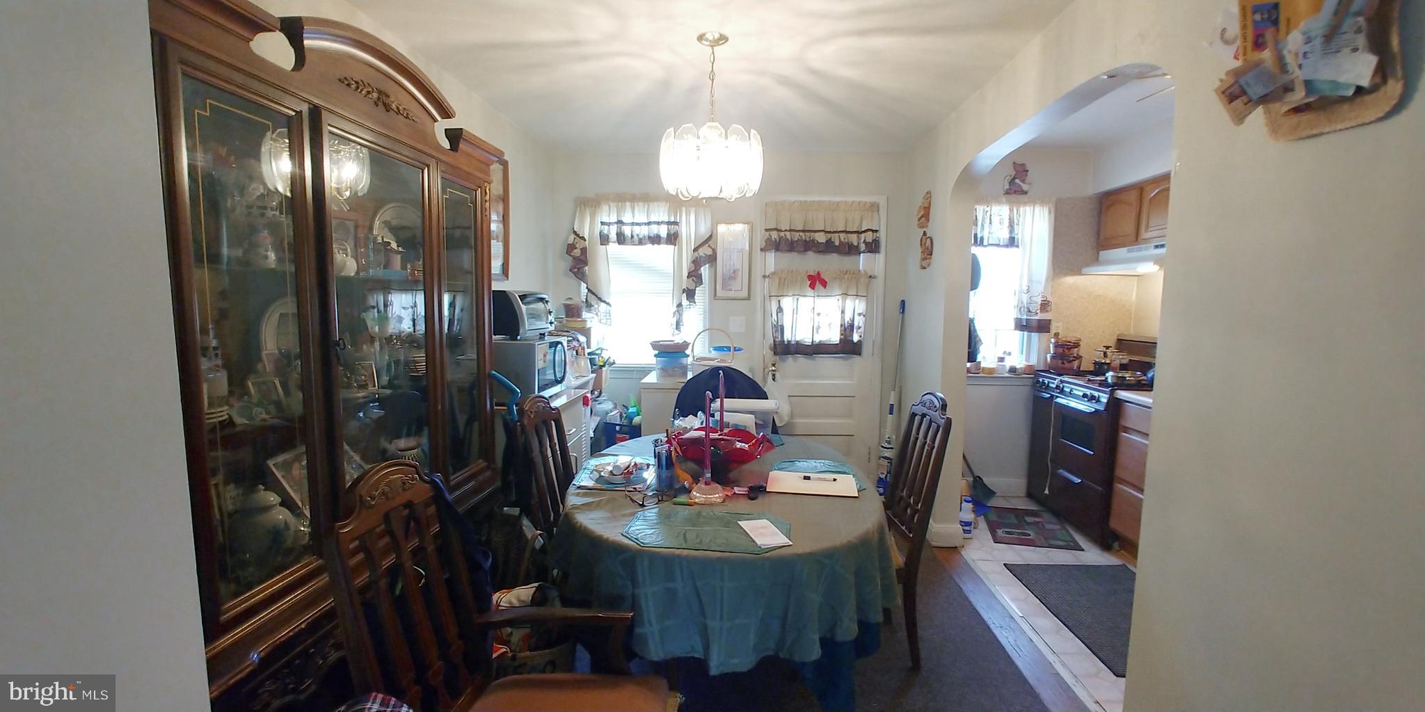 385 Marydell Road Baltimore, MD 21229 - Photo 9 of 29 Dining Room