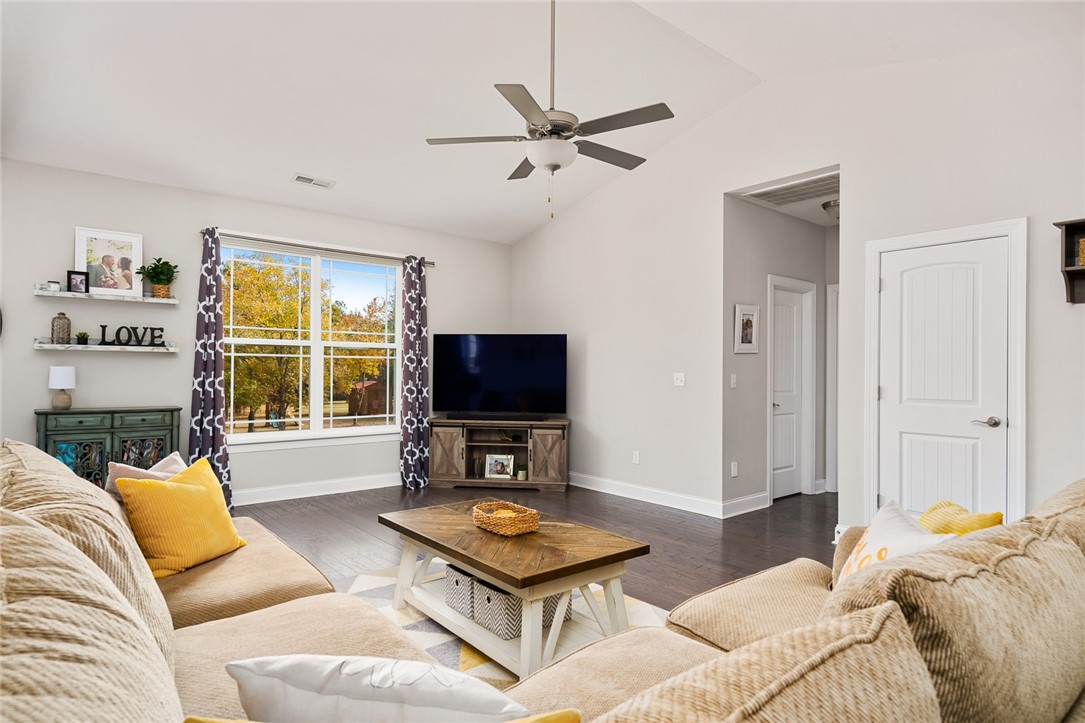 5708 Midway Road Williamston, SC 29697 - Photo 8 of 33 Gallery Image 8