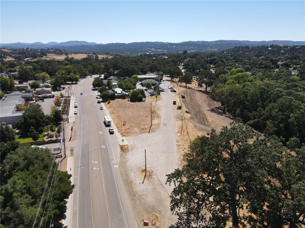 20 South Main Street Templeton, CA 93465 - Photo 3 of 4 an aerial view of residential house and green space