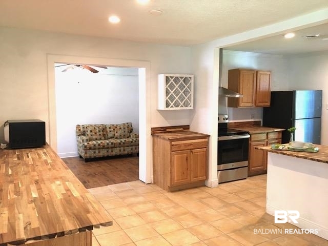 3504 Spring Hill Avenue Mobile, AL 36608 - Photo 2 of 6