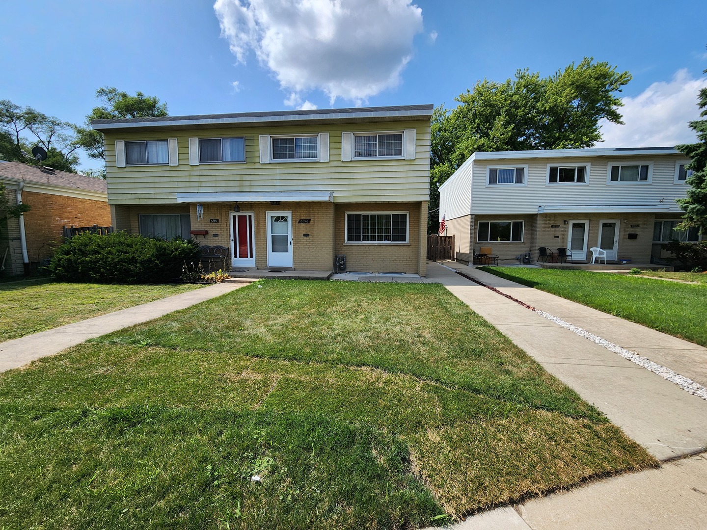 8916 Gross Point Road Skokie, IL 60077 - Photo 1 of 37 Gallery Image 1