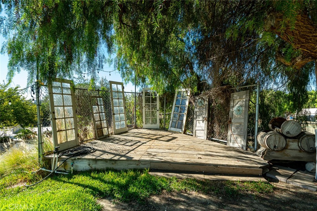 10161 Foothill Boulevard Sylmar, CA 91342 - Photo 35 of 65 Stage