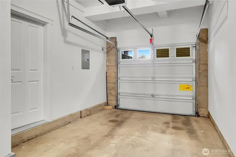 $995,000 | 815 2nd Avenue North, Unit A, Seattle, WA 98109