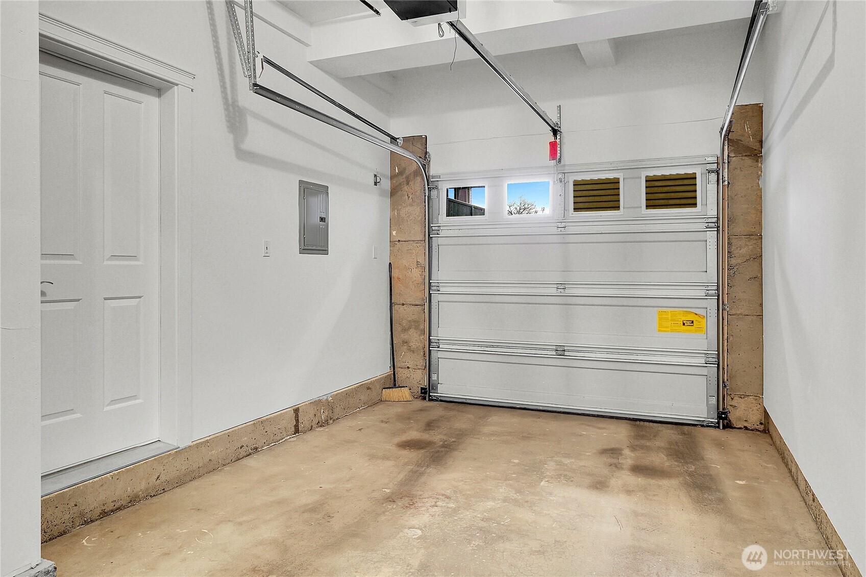 815 2nd Avenue North, Unit A Seattle, WA 98109 - Photo 34 of 35