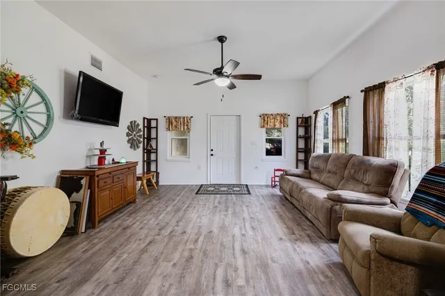 $889,000 | 7339 Highway 27, Moore Haven, FL 33471