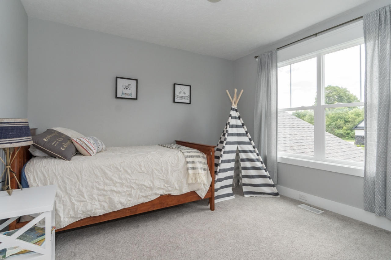 7882 Drake Ridge Kalamazoo, MI 49009 - Photo 23 of 33 Bedroom