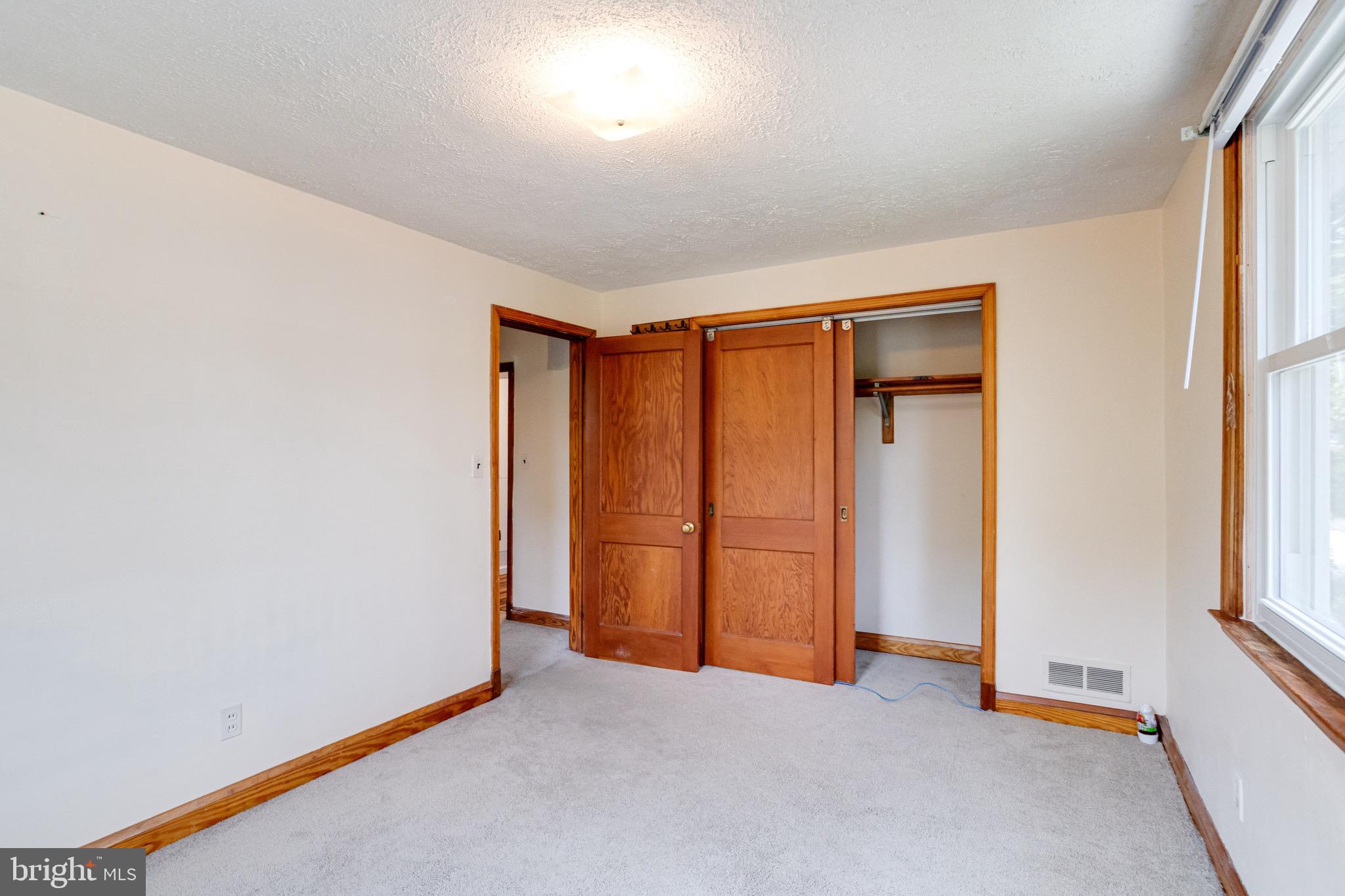 905 Regester Avenue Baltimore, MD 21239 - Photo 25 of 43