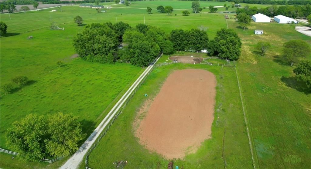 20875 Mission Road Bucyrus, KS 66013 - Photo 2 of 4