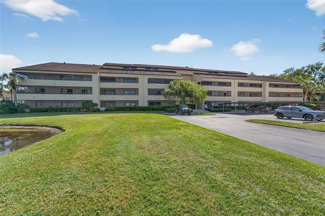 $160,000 | 13610 South Village Drive, Unit 4209, Tampa, FL 33618