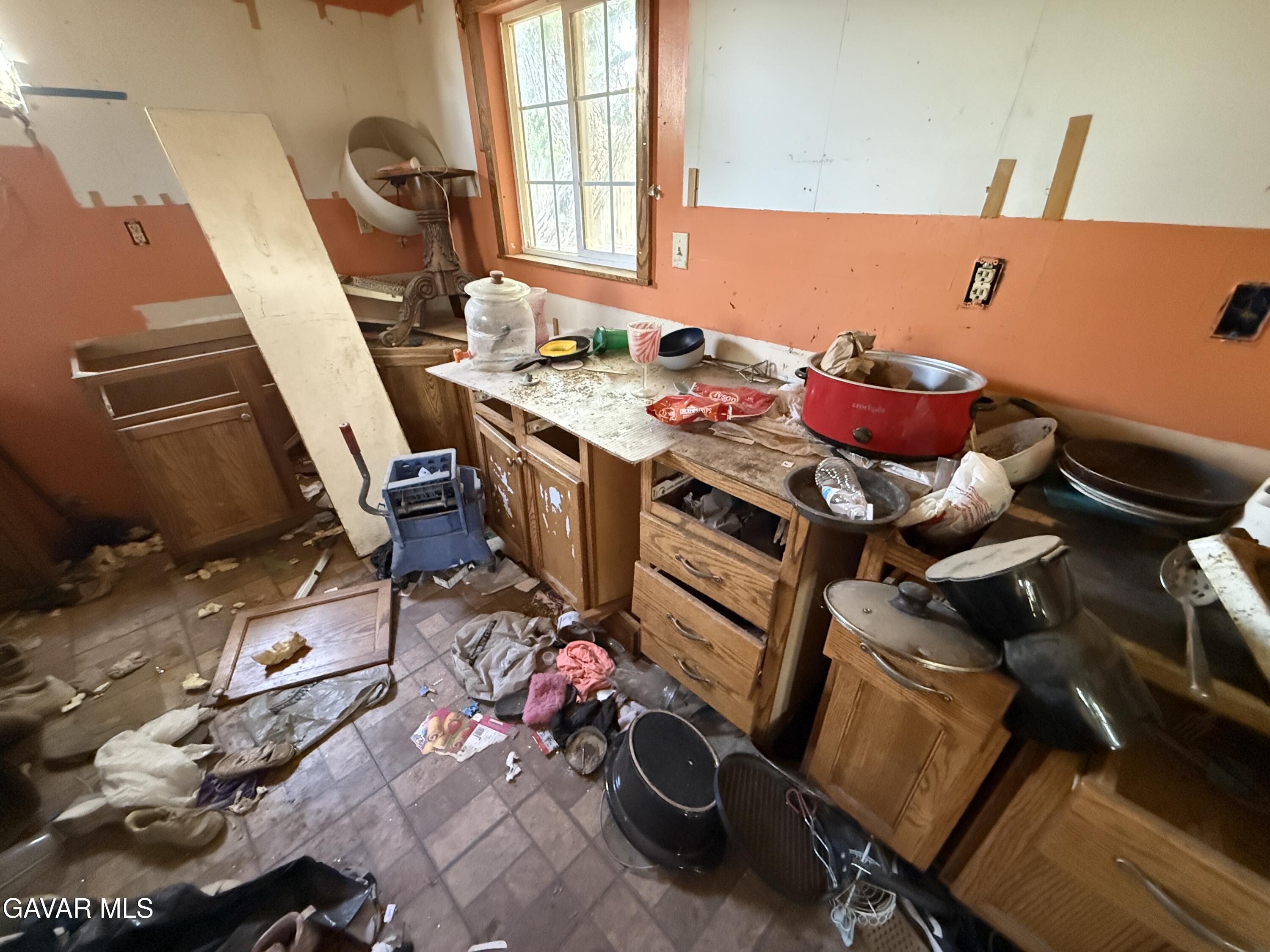 18296 Claymine Road Edwards, CA 93523 - Photo 8 of 9 IMG_1050