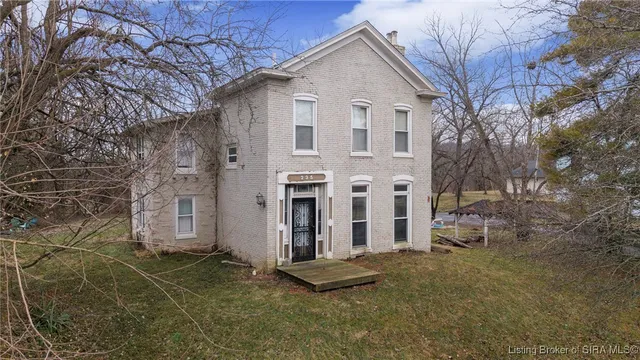 $180,000 | 235 Cherry Street, New Albany, IN 47150