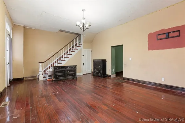 $120,000 | 235 Cherry Street, New Albany, IN 47150