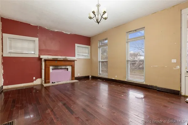 $120,000 | 235 Cherry Street, New Albany, IN 47150